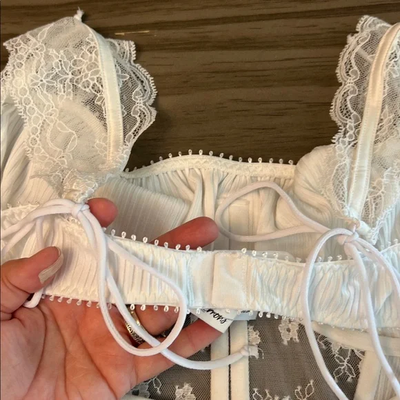 FOR LOVE AND LEMONS DAHLIA WHITE CORSET/BUSTIER LARGE - Picture 11 of 16
